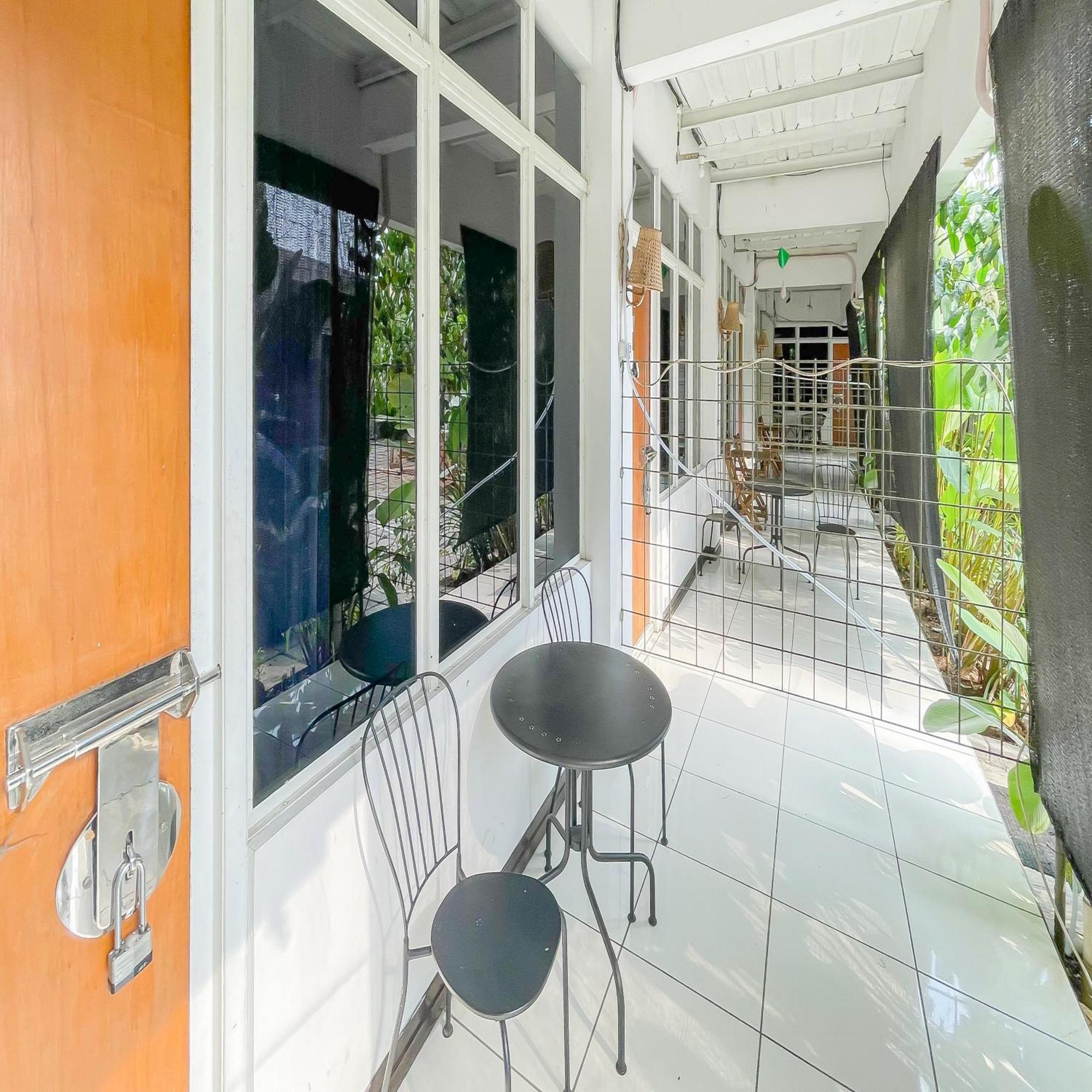 Reddoorz Syariah At Jalan Ra Kosasih Sukabumi 호텔 외부 사진